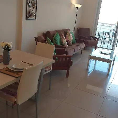 Apartment 2 Bedroom In In The Center Of Village 7 Minutes Fromlarnaca Airport *